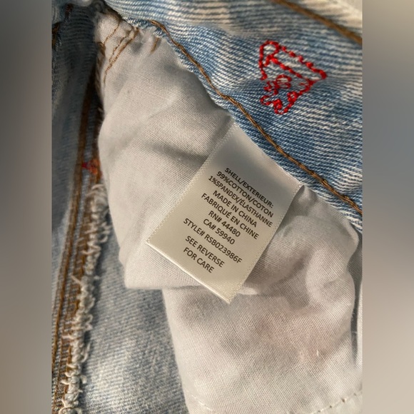 NWT Tinseltown Size 5 Pizza Embroidered Distressed Curvy Hi Rise Skinny Jeans - Picture 14 of 15